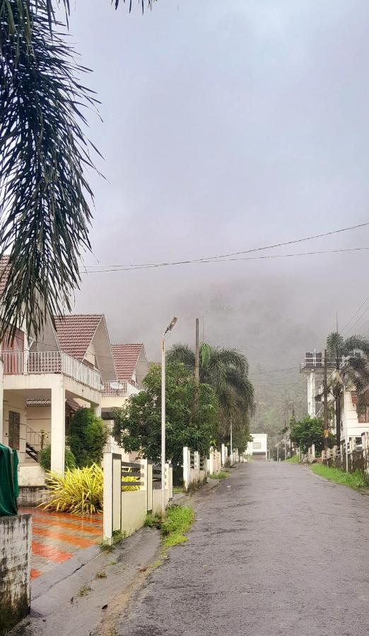 Skyview Villa Athirappilly Exterior photo
